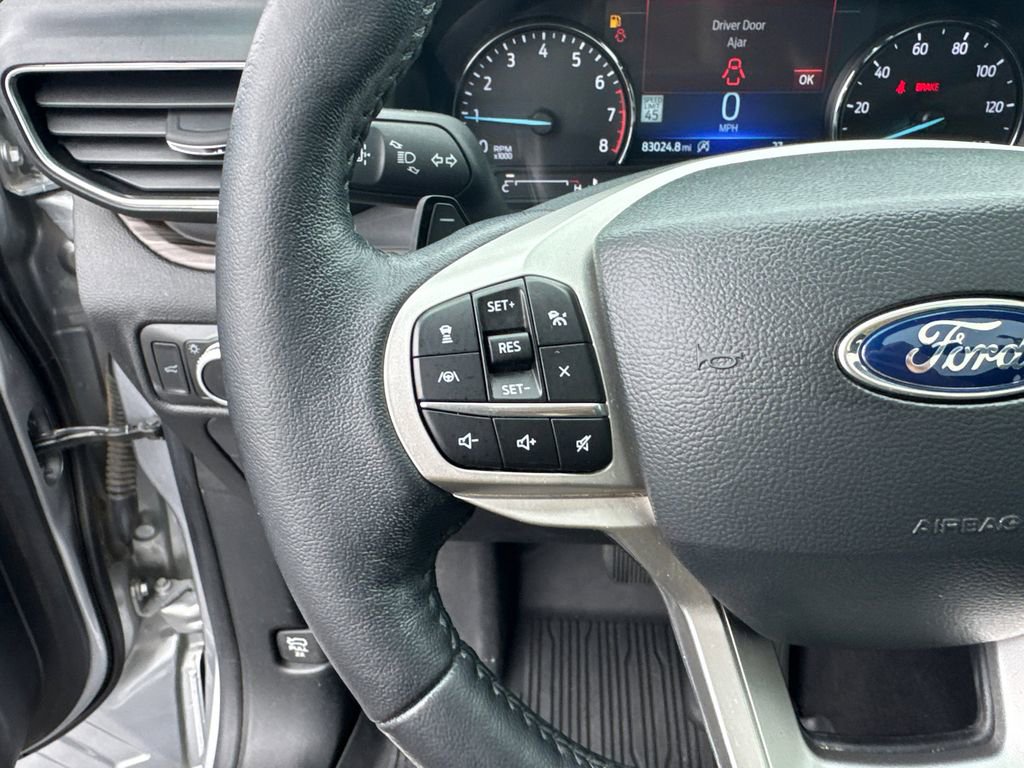 Used 2021 Ford Explorer Limited w/ Equipment Group 301A RWD image 28