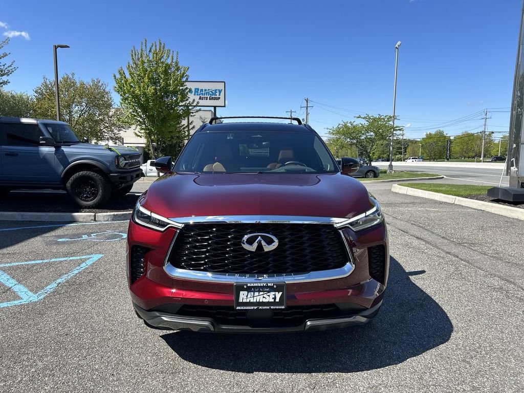 Certified 2023 INFINITI QX60 Autograph w/ Cargo Package AWD/4WD image 3