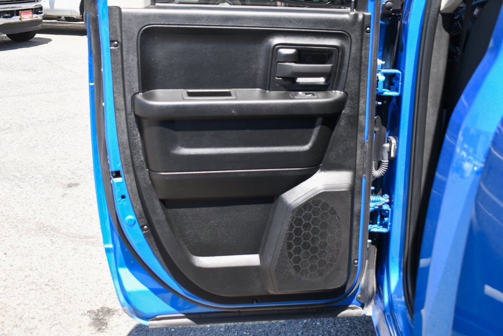 Used 2024 RAM 1500 Tradesman w/ Popular Equipment Group image 31