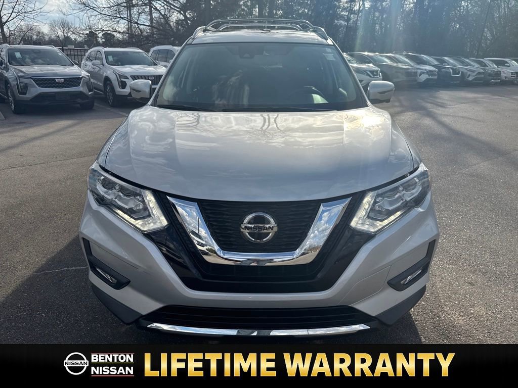 Used 2019 Nissan Rogue SL w/ Premium Package image 9