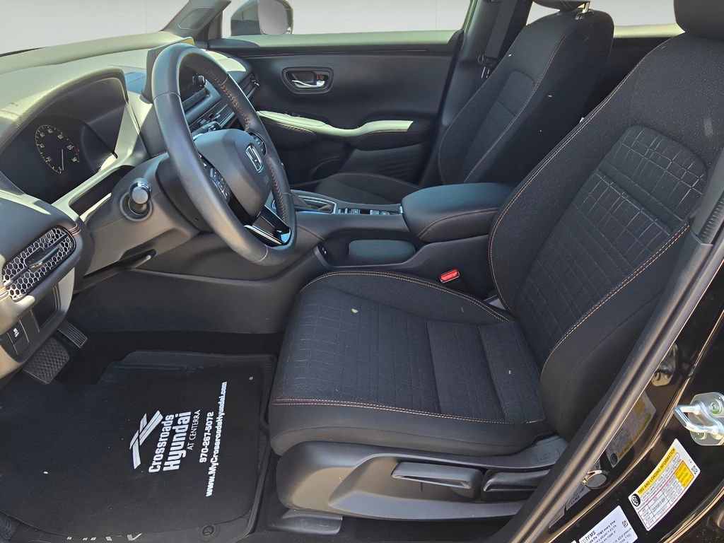 Used 2024 Honda HR-V Sport image 27