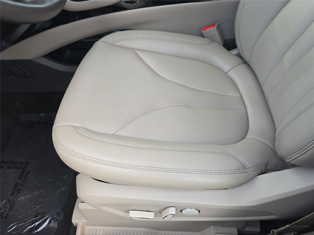 Certified 2023 Lincoln Nautilus FWD image 18