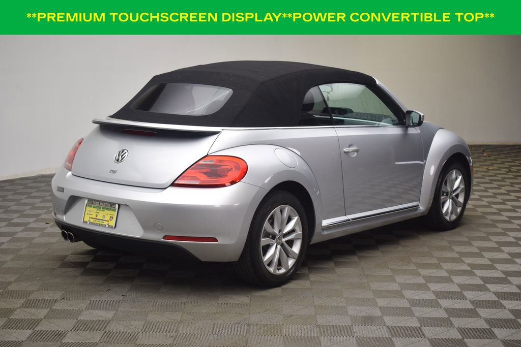 Used 2014 Volkswagen Beetle TDI image 8