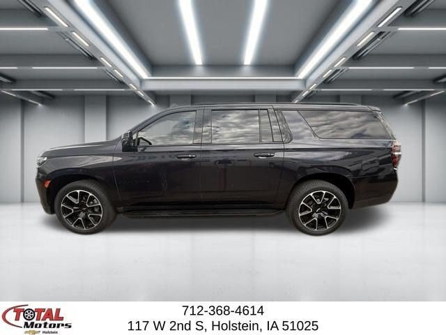 Certified 2024 Chevrolet Suburban RST w/ Luxury Package AWD/4WD image 9