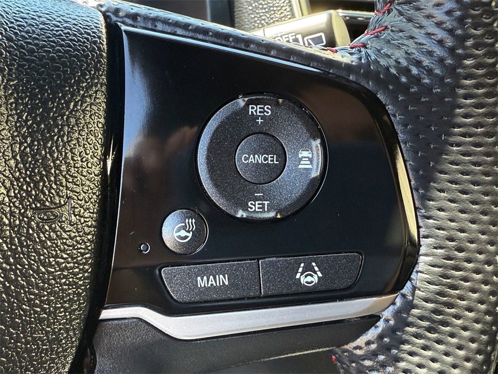 Used 2024 Honda Passport Black Edition image 18