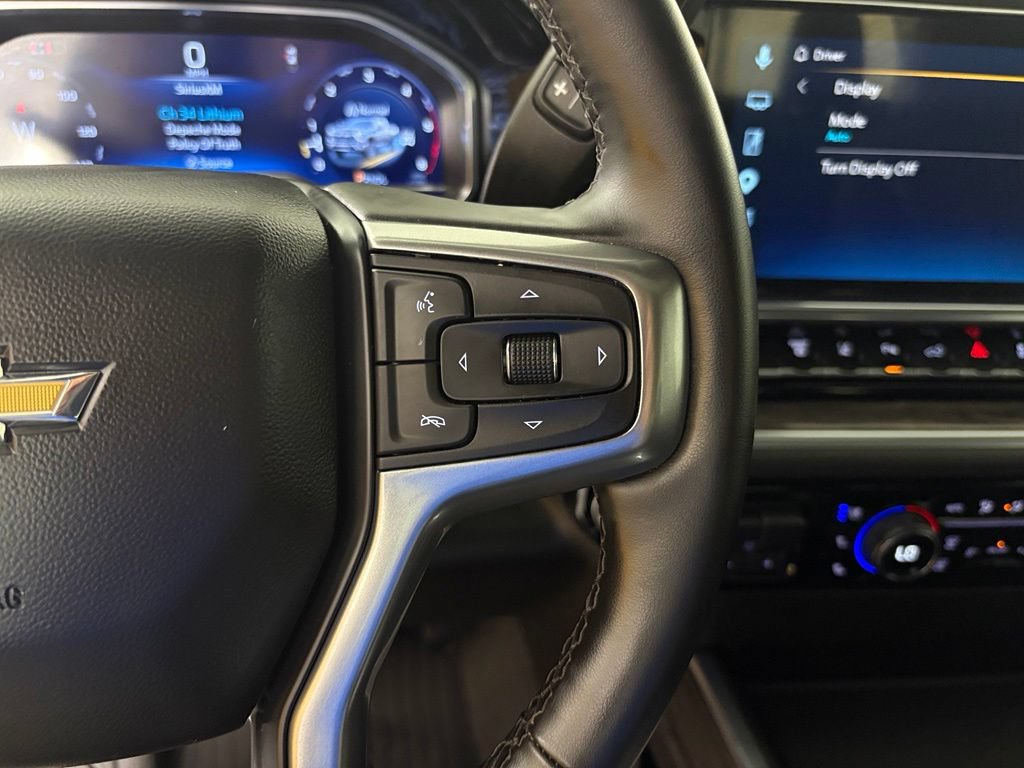 Certified 2025 Chevrolet Silverado 2500 LTZ w/ LTZ Premium Package AWD/4WD image 27