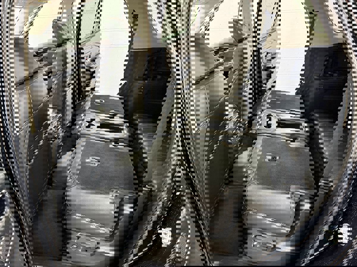 Used 2024 Honda Pilot Touring image 15