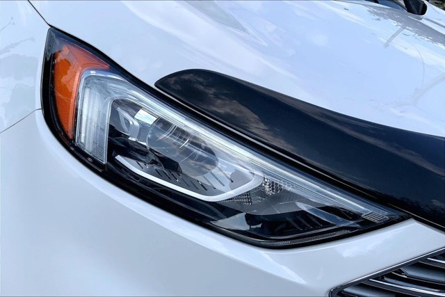 Used 2020 Ford Edge Titanium AWD/4WD image 26