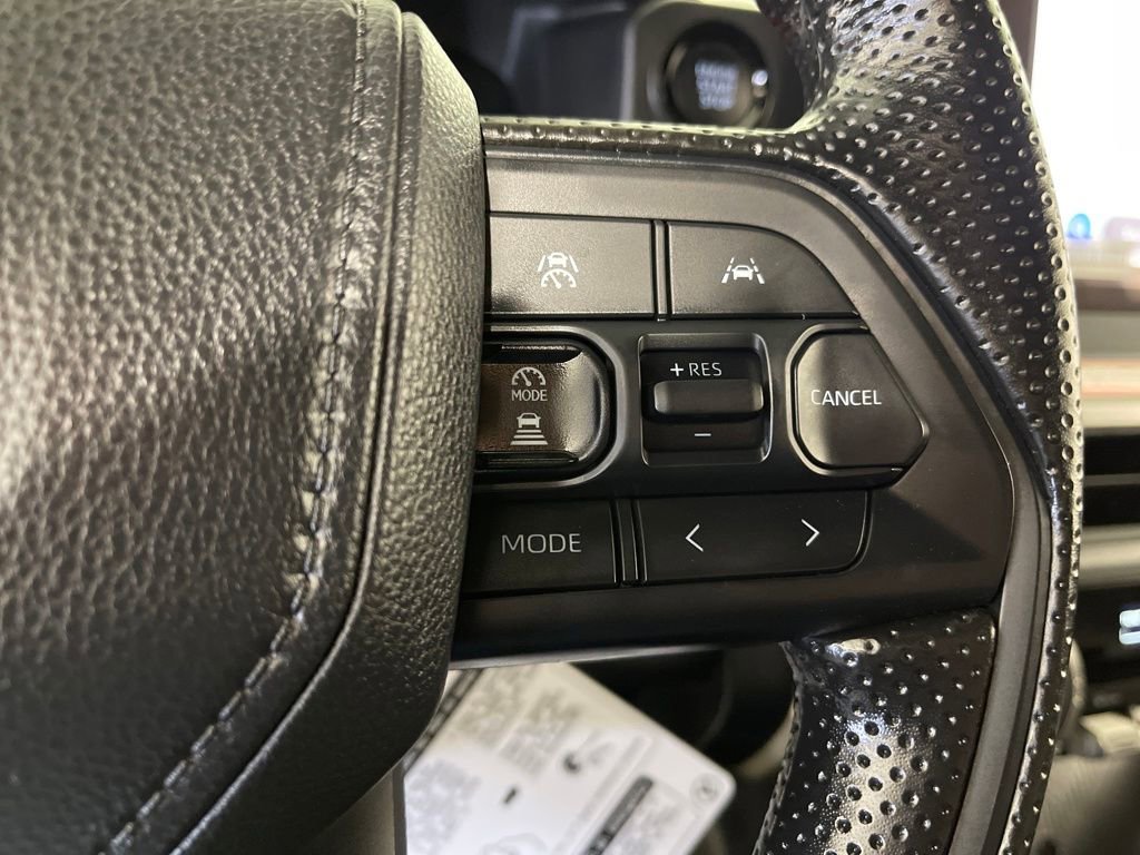 Certified 2025 Toyota Tacoma SR5 image 27