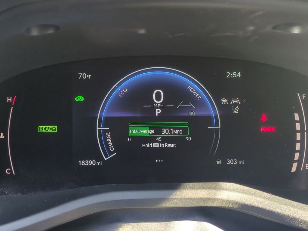 Used 2025 Toyota Camry SE image 16