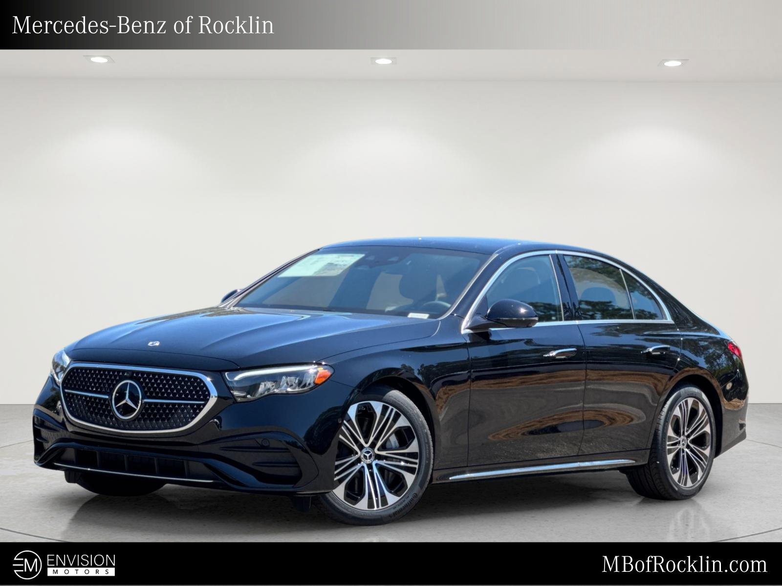 New 2026 Mercedes-Benz E 450 4MATIC Sedan image 1