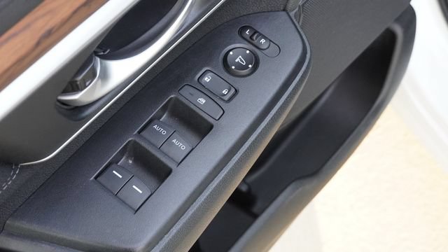 Used 2020 Honda CR-V EX image 22