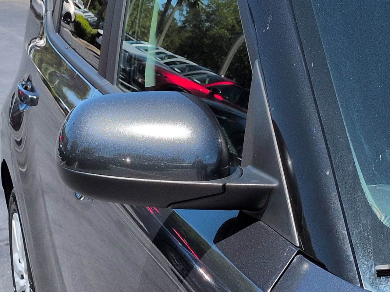 Used 2025 Kia Soul LX image 12