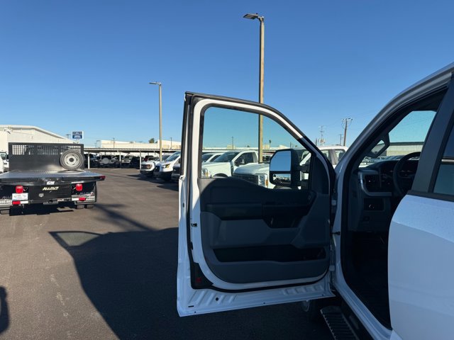 New 2026 Ford F350 XL w/ XL Chrome Package image 10