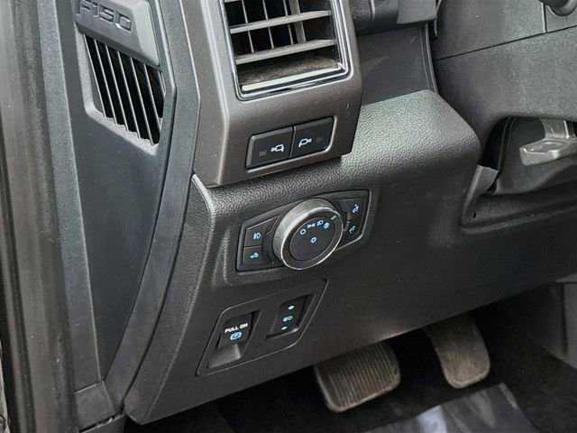 Used 2018 Ford F150 XLT w/ Equipment Group 302A Luxury image 10