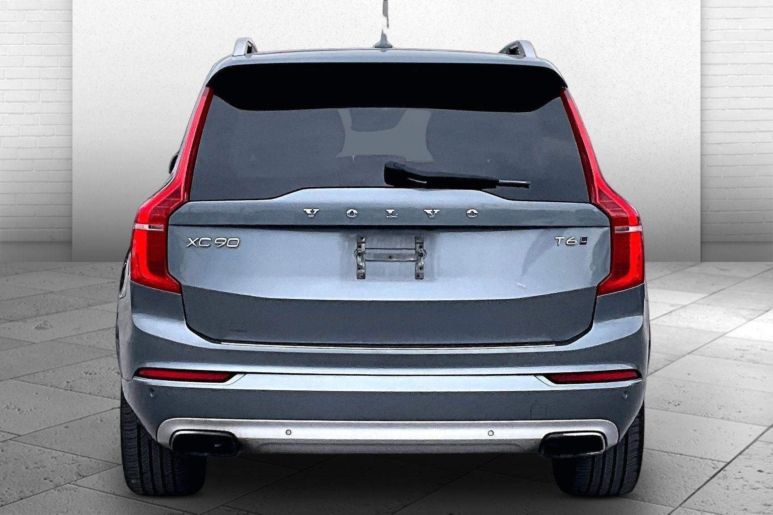 Used 2016 Volvo XC90 T6 Momentum w/ Momentum Plus Package AWD/4WD image 3