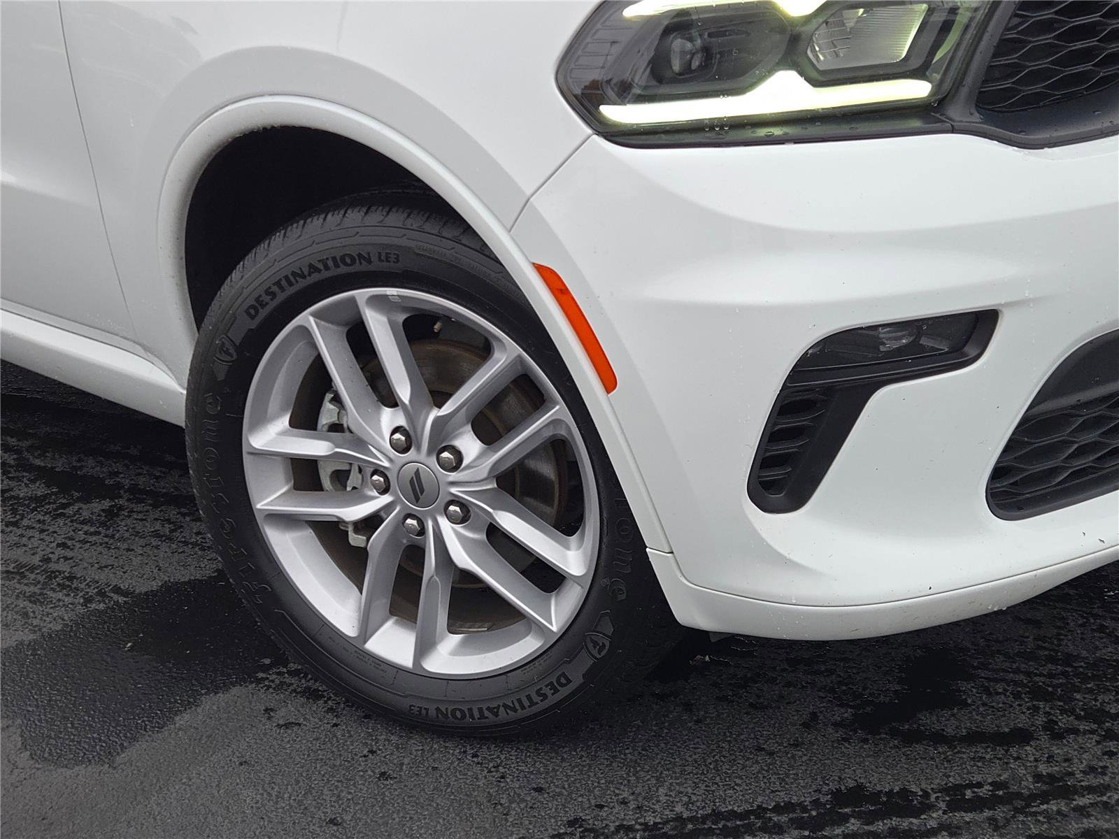 Used 2023 Dodge Durango GT image 3