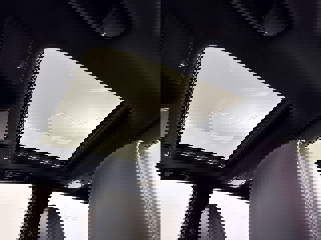 Used 2021 Lexus LS 500 AWD w/ Interior Upgrade Package image 25