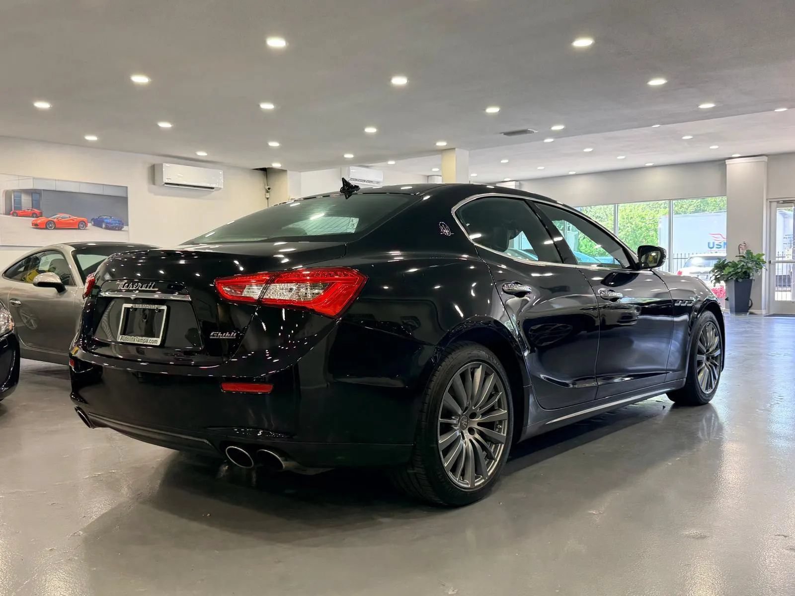 Used 2017 Maserati Ghibli RWD image 7