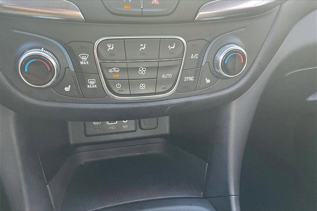 Used 2022 Chevrolet Equinox LT image 15