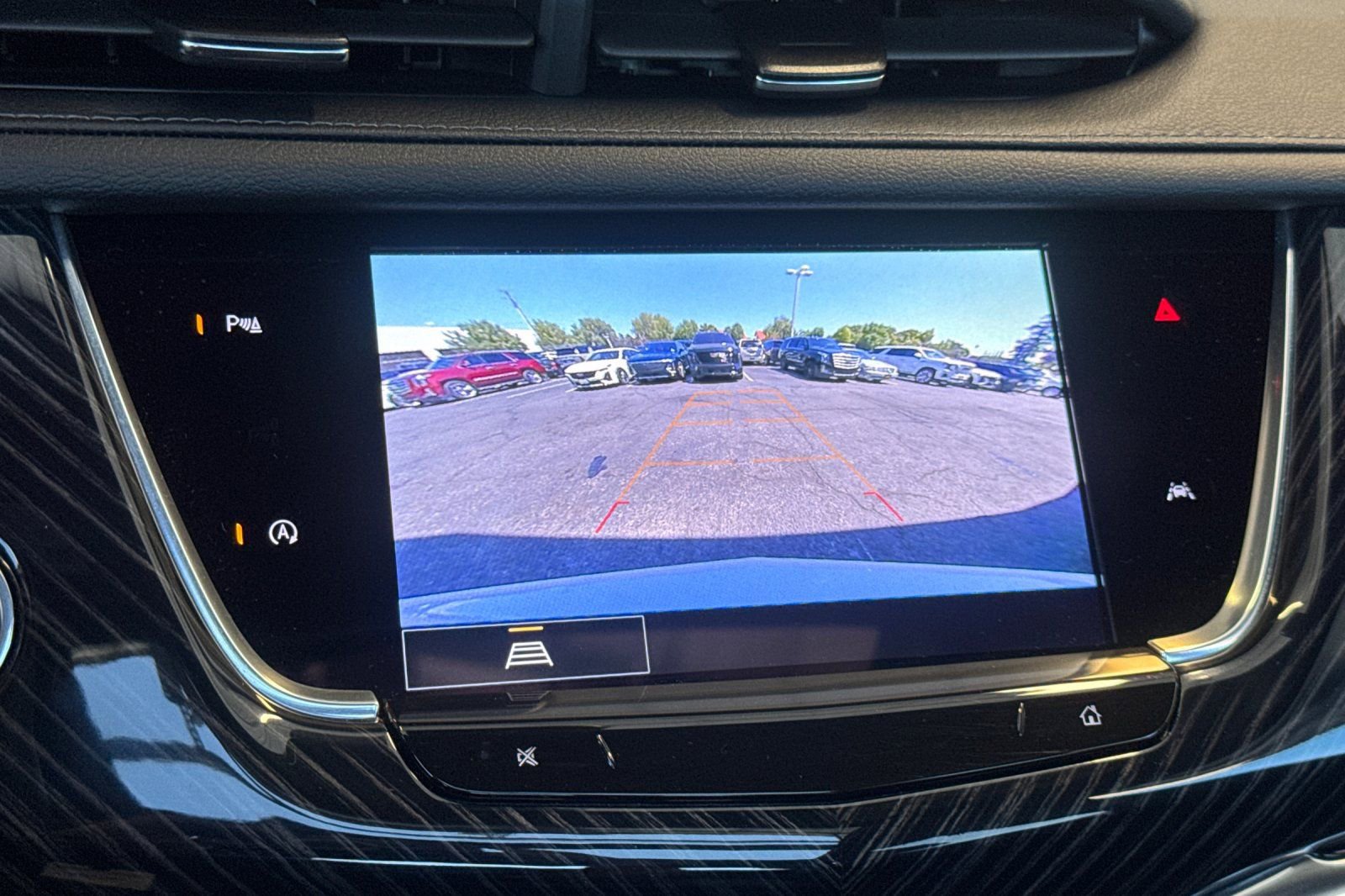 Certified 2024 Cadillac XT6 Premium Luxury AWD/4WD image 26