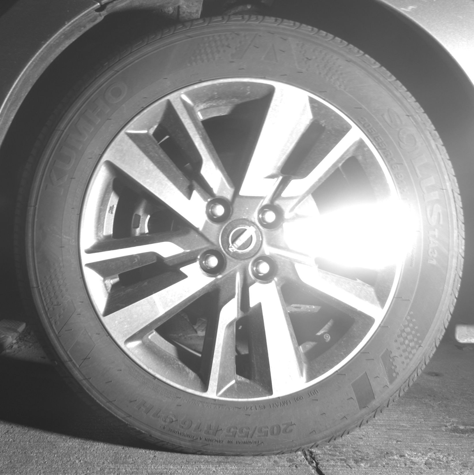 Used 2025 Nissan Versa SV FWD image 12