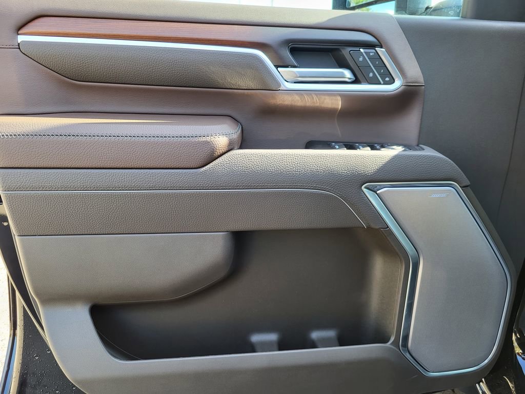 New 2025 GMC Sierra 3500 Denali w/ Denali Reserve Package image 21