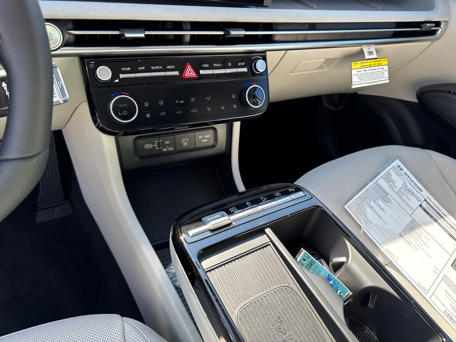 New 2025 Hyundai Tucson Limited image 20