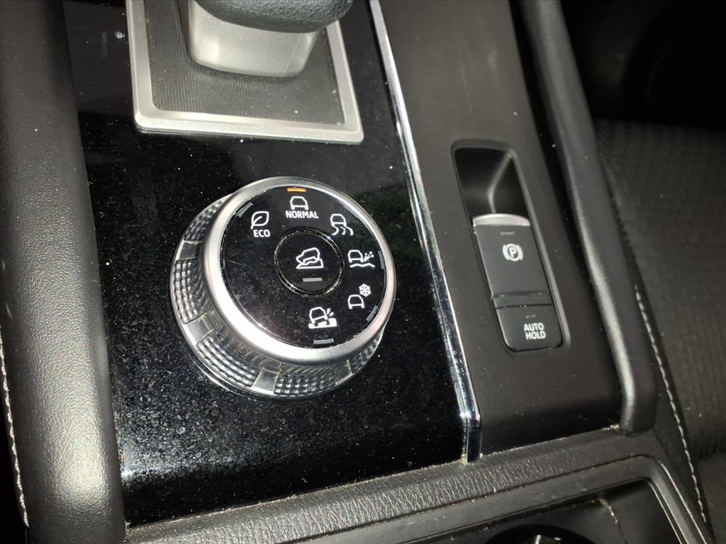 Used 2022 Mitsubishi Outlander ES image 31