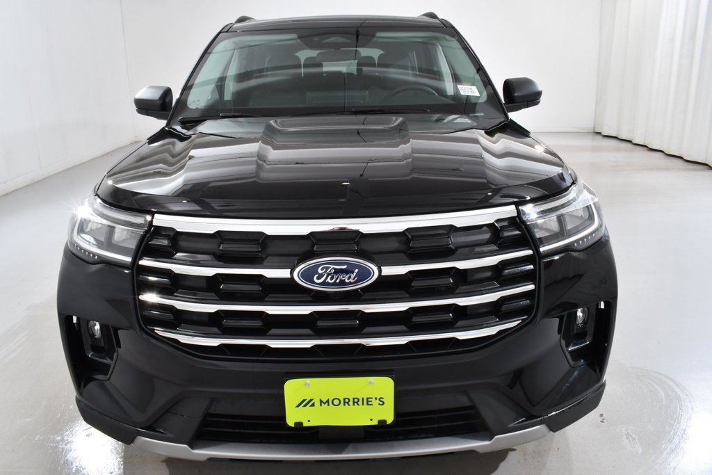 New 2025 Ford Explorer Active w/ Active Comfort Package image 3