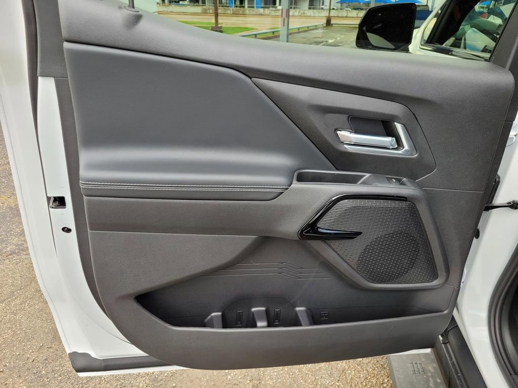 New 2026 Chevrolet Silverado EV LT image 8