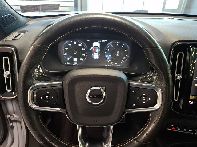 Used 2021 Volvo XC40 T5 R-Design w/ Climate Package AWD/4WD image 19