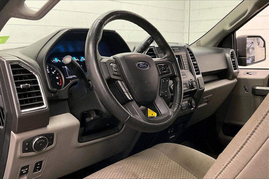 Used 2015 Ford F150 XLT w/ Equipment Group 301A Mid image 8