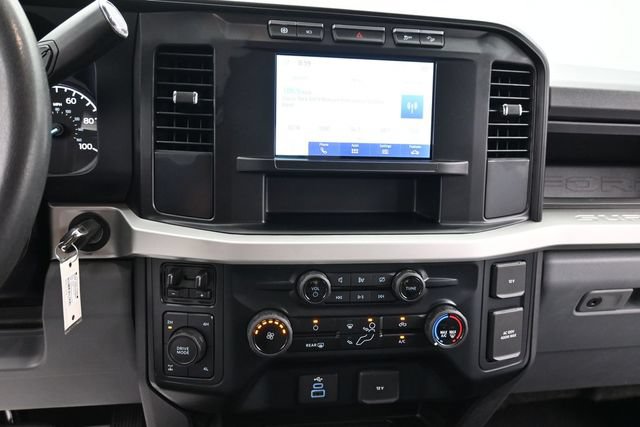 Used 2024 Ford F250 XL w/ STX Appearance Package AWD/4WD image 24