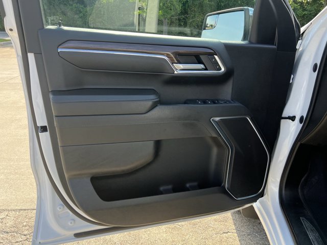 Used 2024 Chevrolet Silverado 1500 LT AWD/4WD image 23