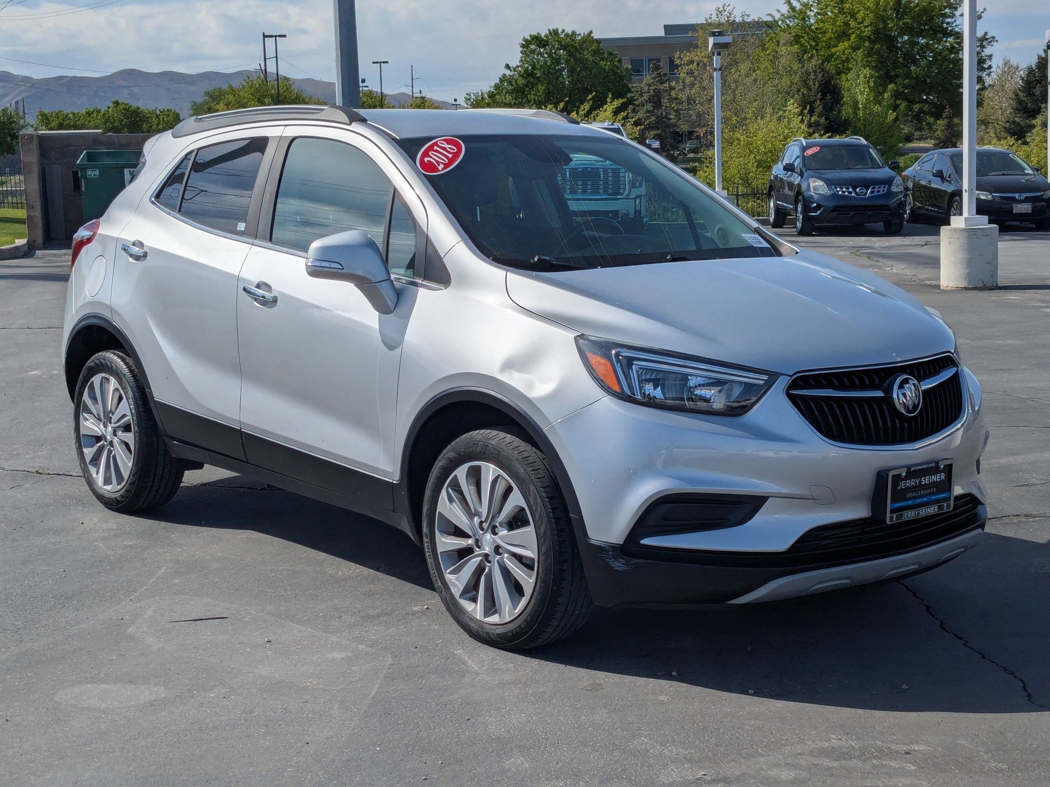 Used 2018 Buick Encore Preferred AWD/4WD image 7