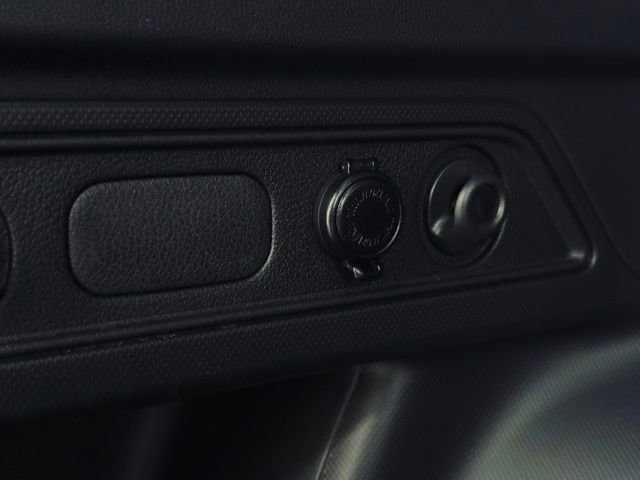 Used 2023 Subaru Forester Premium image 11