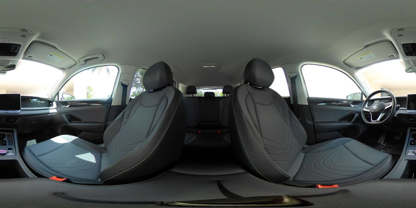 Used 2026 Volkswagen Tiguan SE FWD image 37