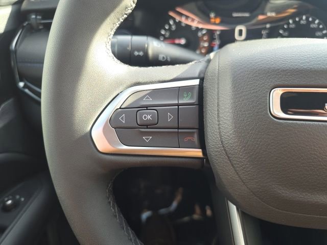 New 2026 Jeep Compass Latitude image 13