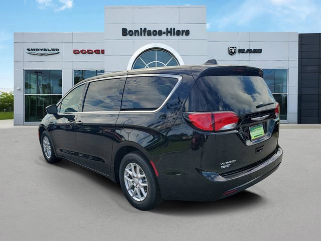 New 2026 Chrysler Voyager LX FWD image 3