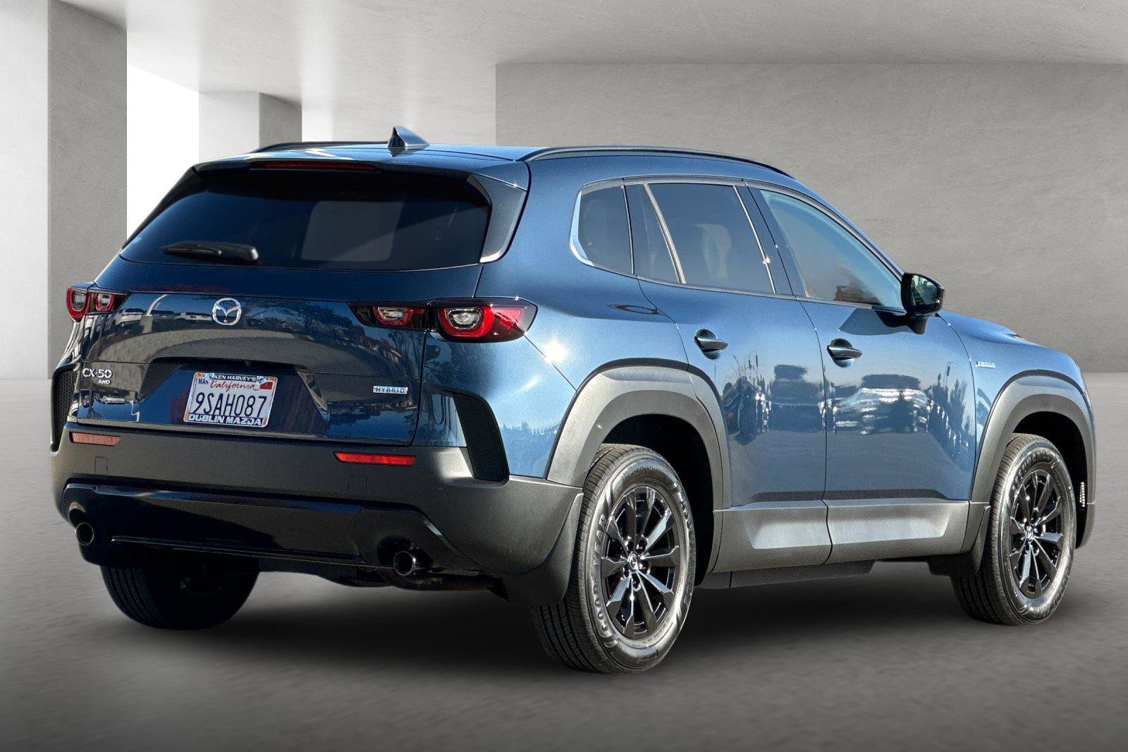 Certified 2025 MAZDA CX-50 AWD 2.5 Hybrid w/ Weather Package image 4