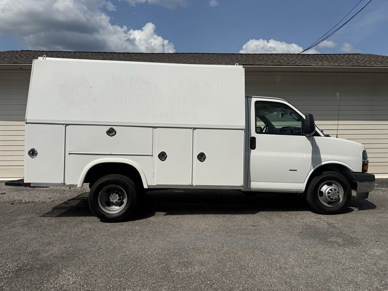 Used 2018 Chevrolet Express 3500 w/ Power Convenience Package