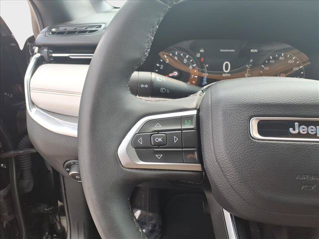Used 2024 Jeep Compass Limited AWD/4WD image 24