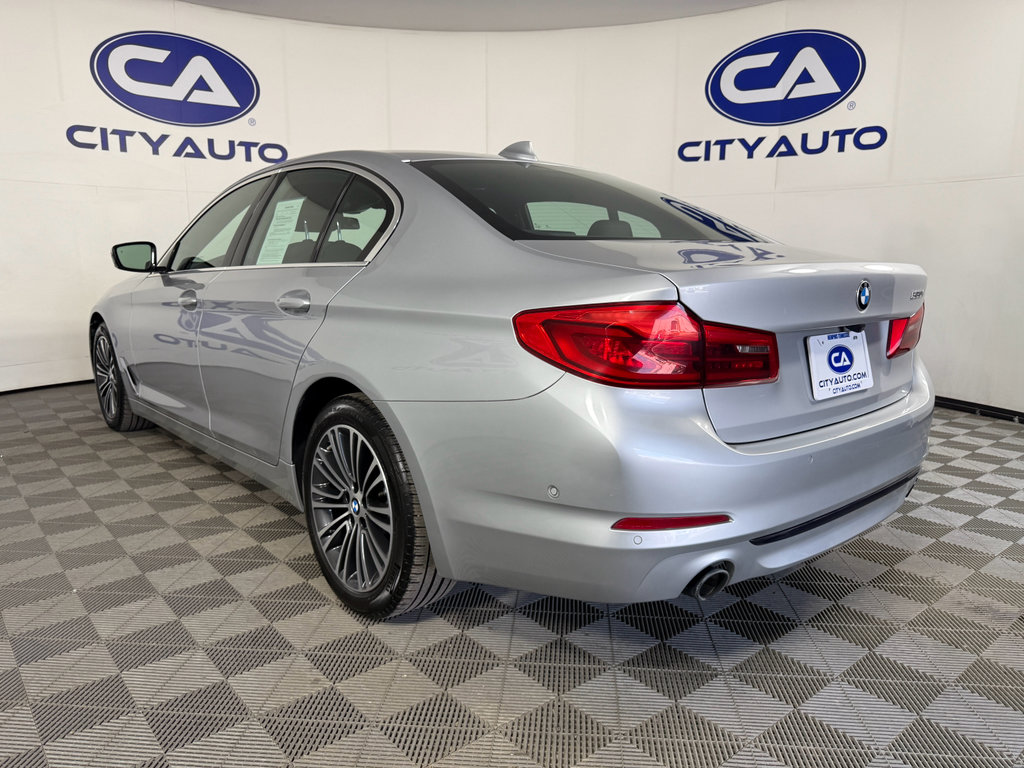 Used 2020 BMW 530i w/ Convenience Package image 4