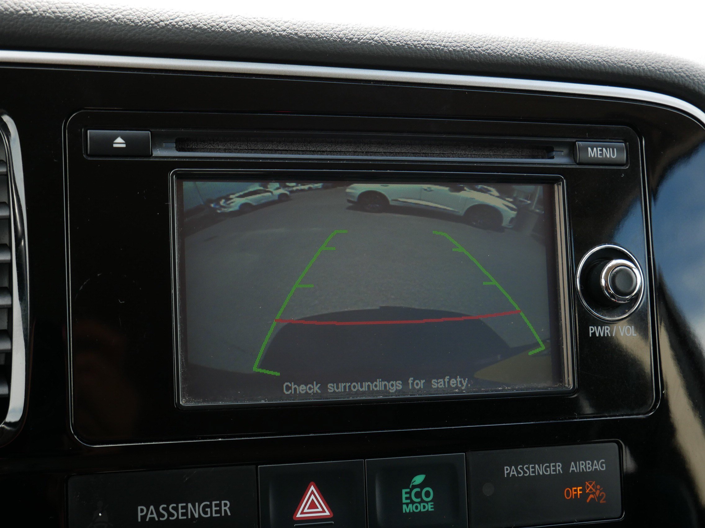 Used 2015 Mitsubishi Outlander SE FWD image 27