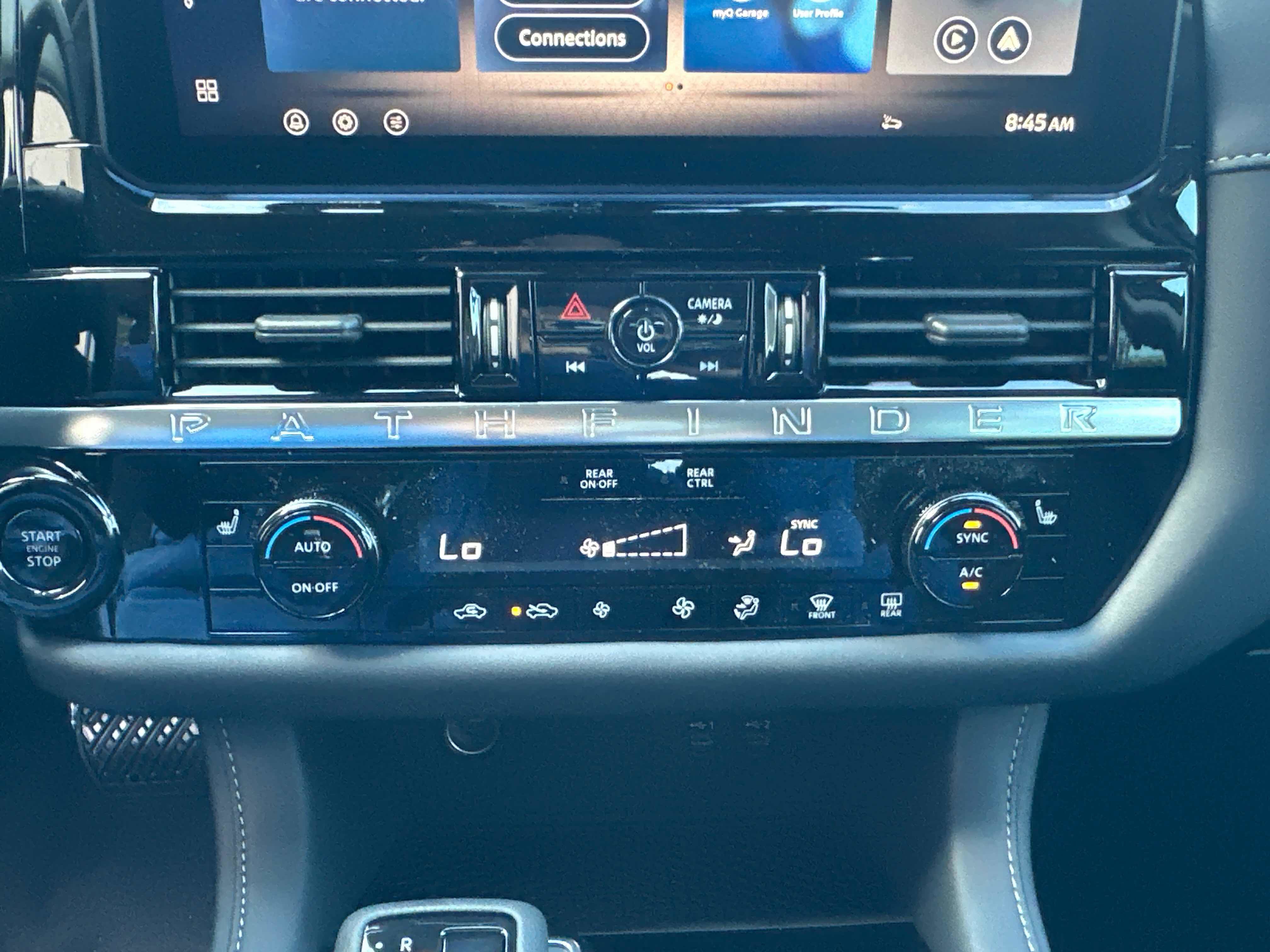 New 2026 Nissan Pathfinder SV AWD/4WD image 32