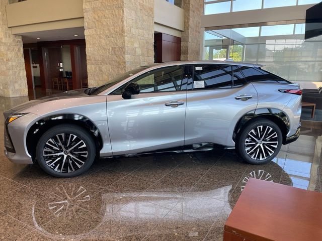 New 2026 Lexus RZ 450e AWD image 6
