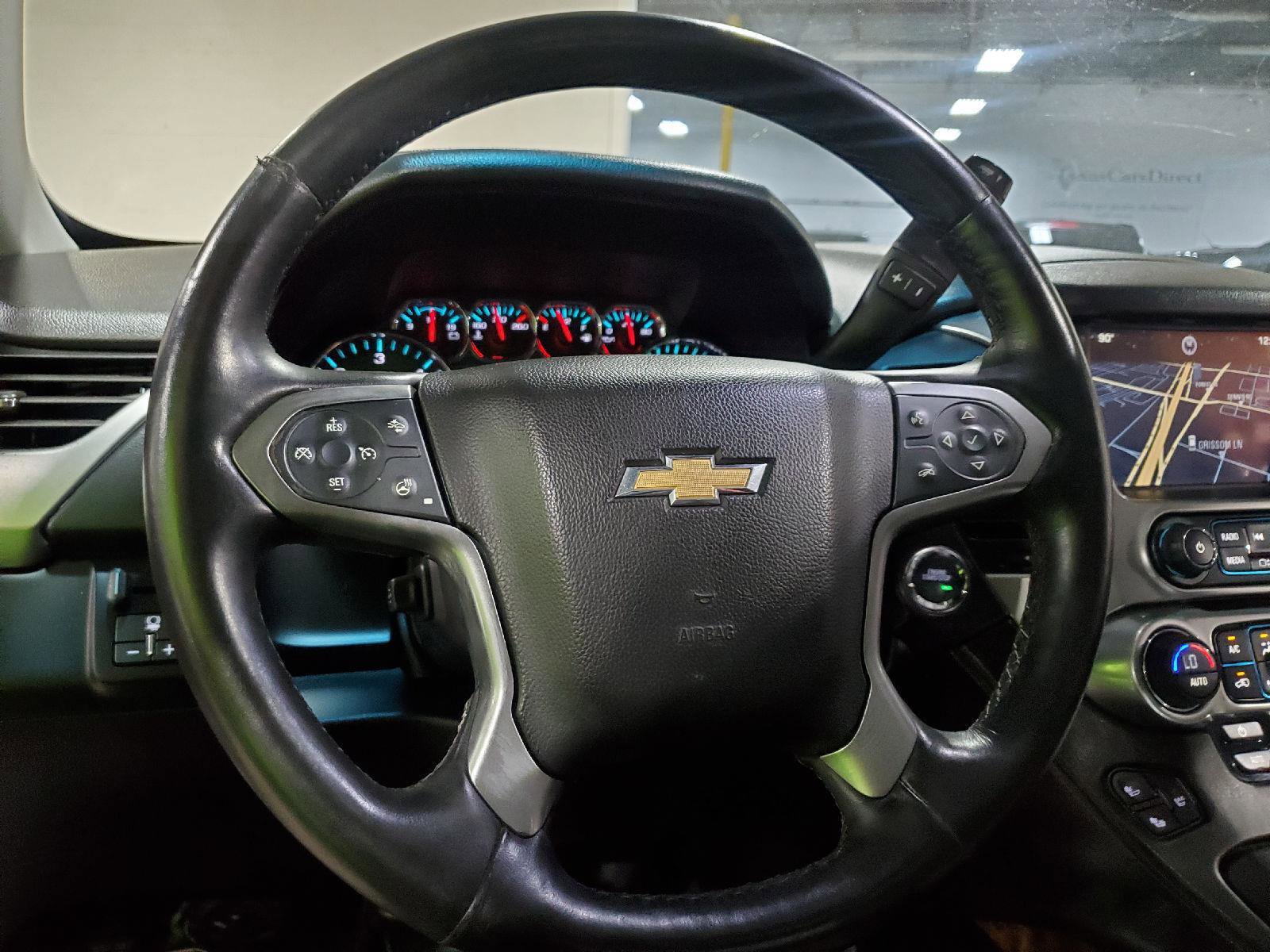 Used 2015 Chevrolet Suburban LTZ image 32