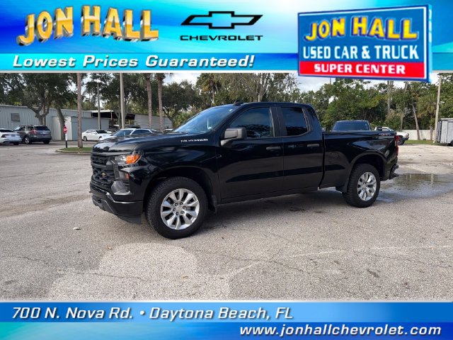 Used 2022 Chevrolet Silverado 1500 Custom AWD/4WD image 2