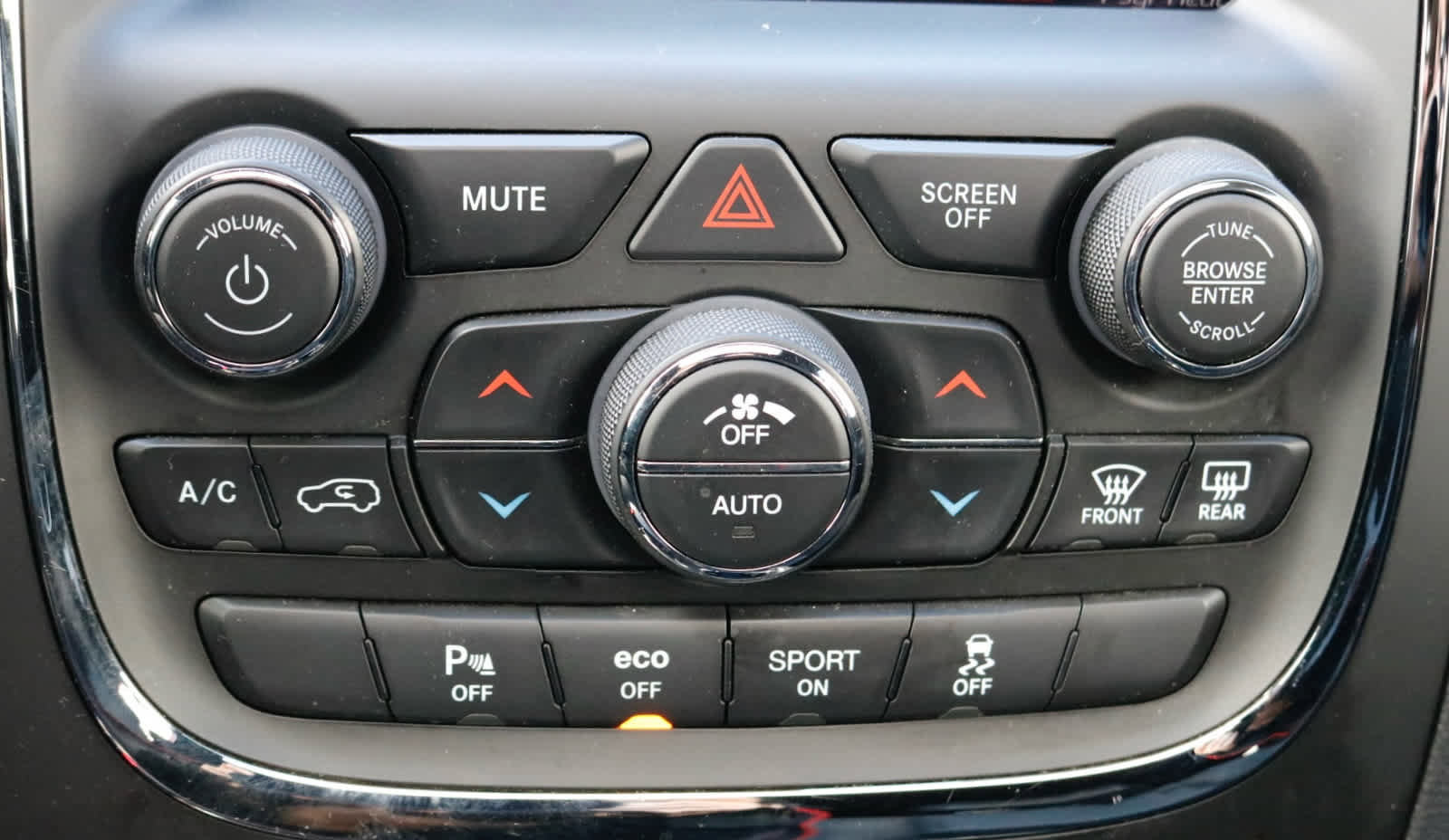 Used 2020 Dodge Durango R/T AWD/4WD image 15
